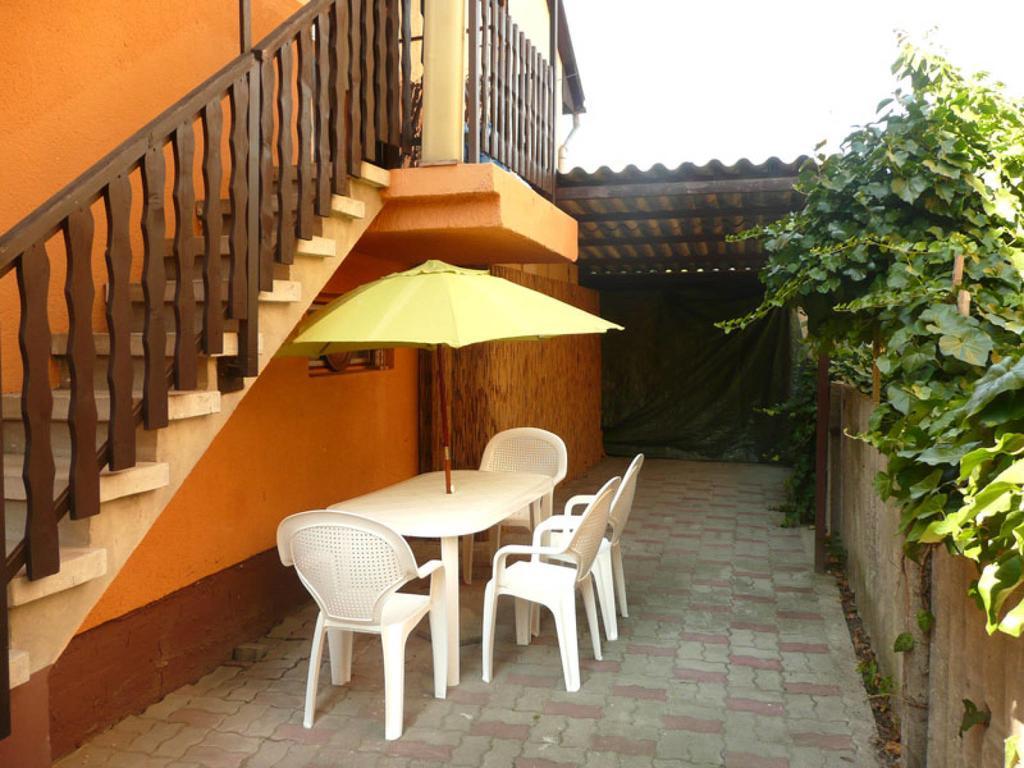 Orchidea Apartman Tata Pokój zdjęcie